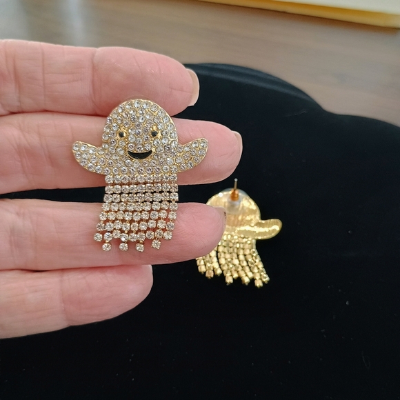 Adorable Crystal Ghost Earrings - Picture 5 of 5